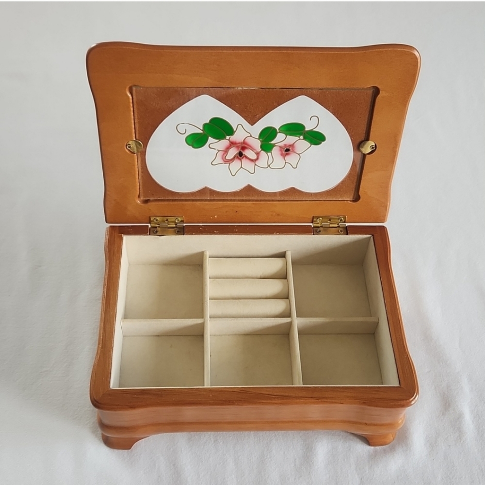 Gunther Mele Wooden Jewelry Box - vintage